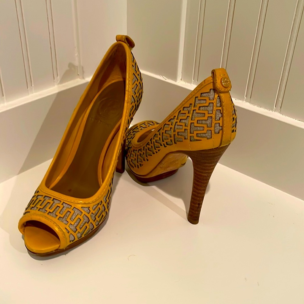 Women’s stilettos